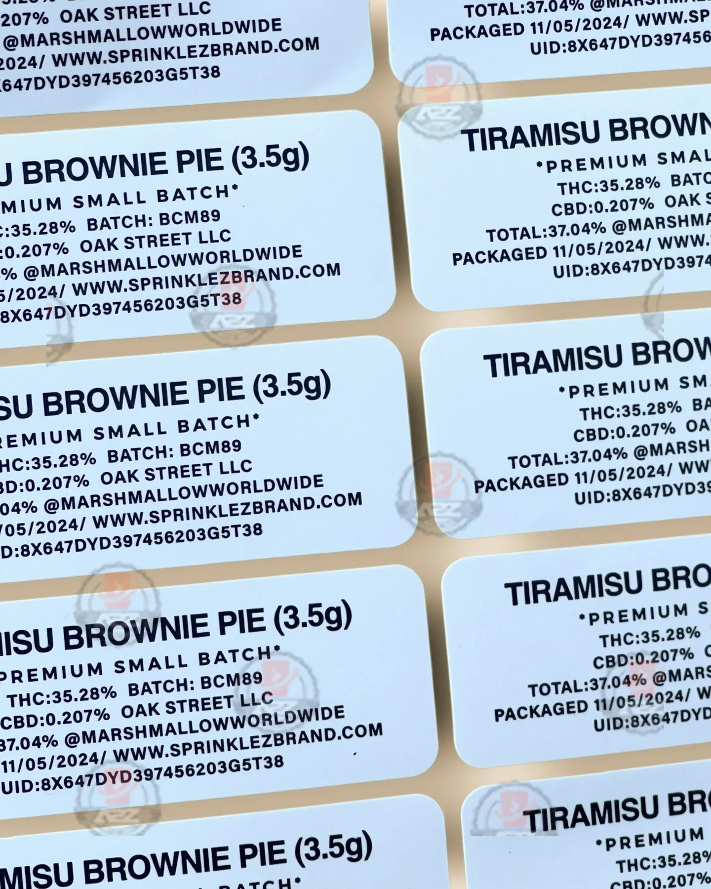 Sprinklez Tiramisu Brownie Pie 3.5G Mylar Bags -With stickers and label - Black Unicorn Hub