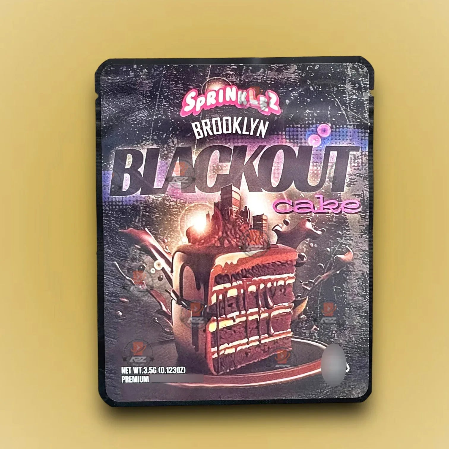 Sprinklez Brooklyn Blackout Cake 3.5G Mylar Bags -With stickers and labels - Black Unicorn Hub