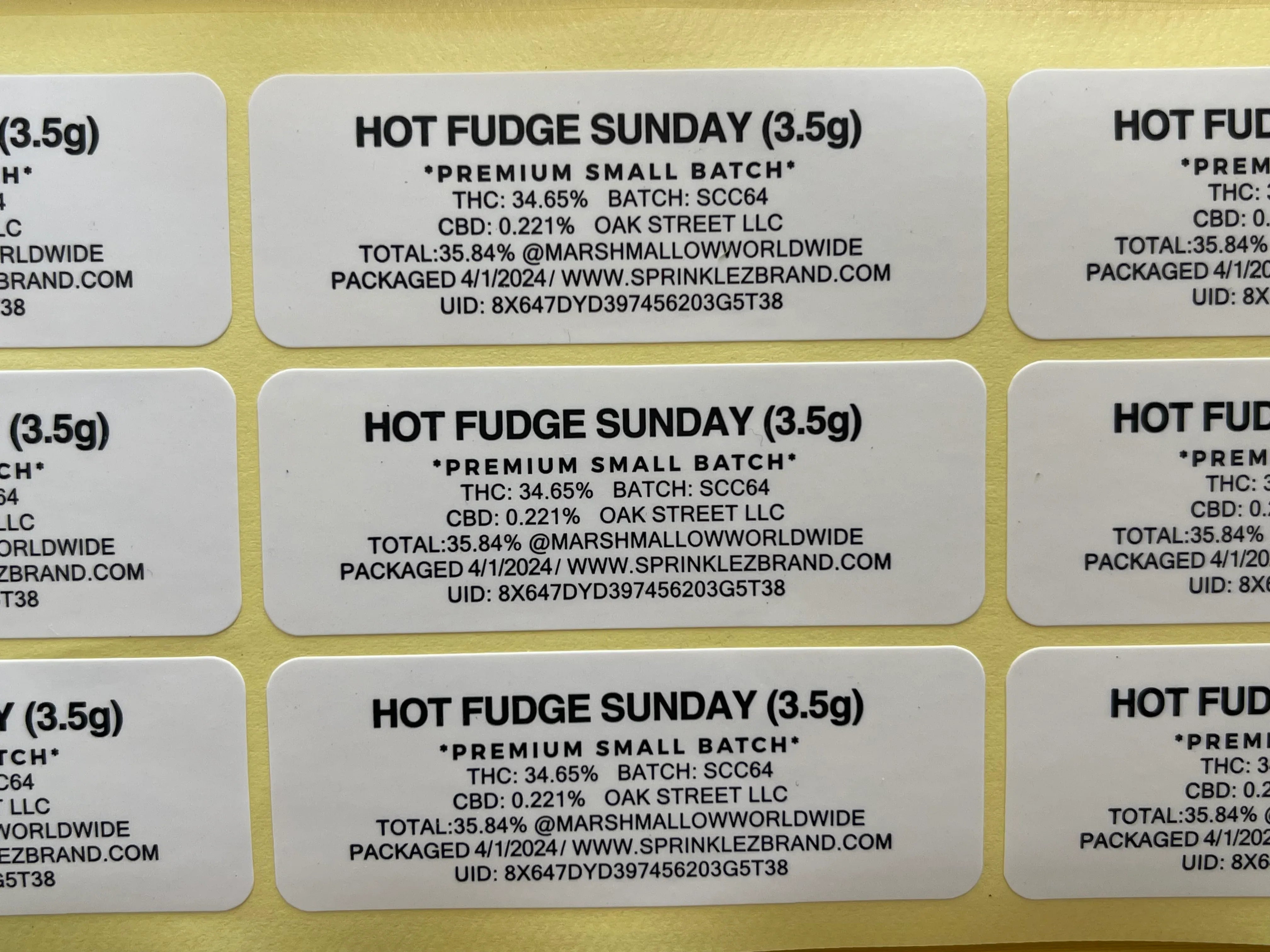 Sprinklez Torchiez Hot Fudge Sundae 3.5G Mylar Bags -With stickers and labels - Black Unicorn Hub
