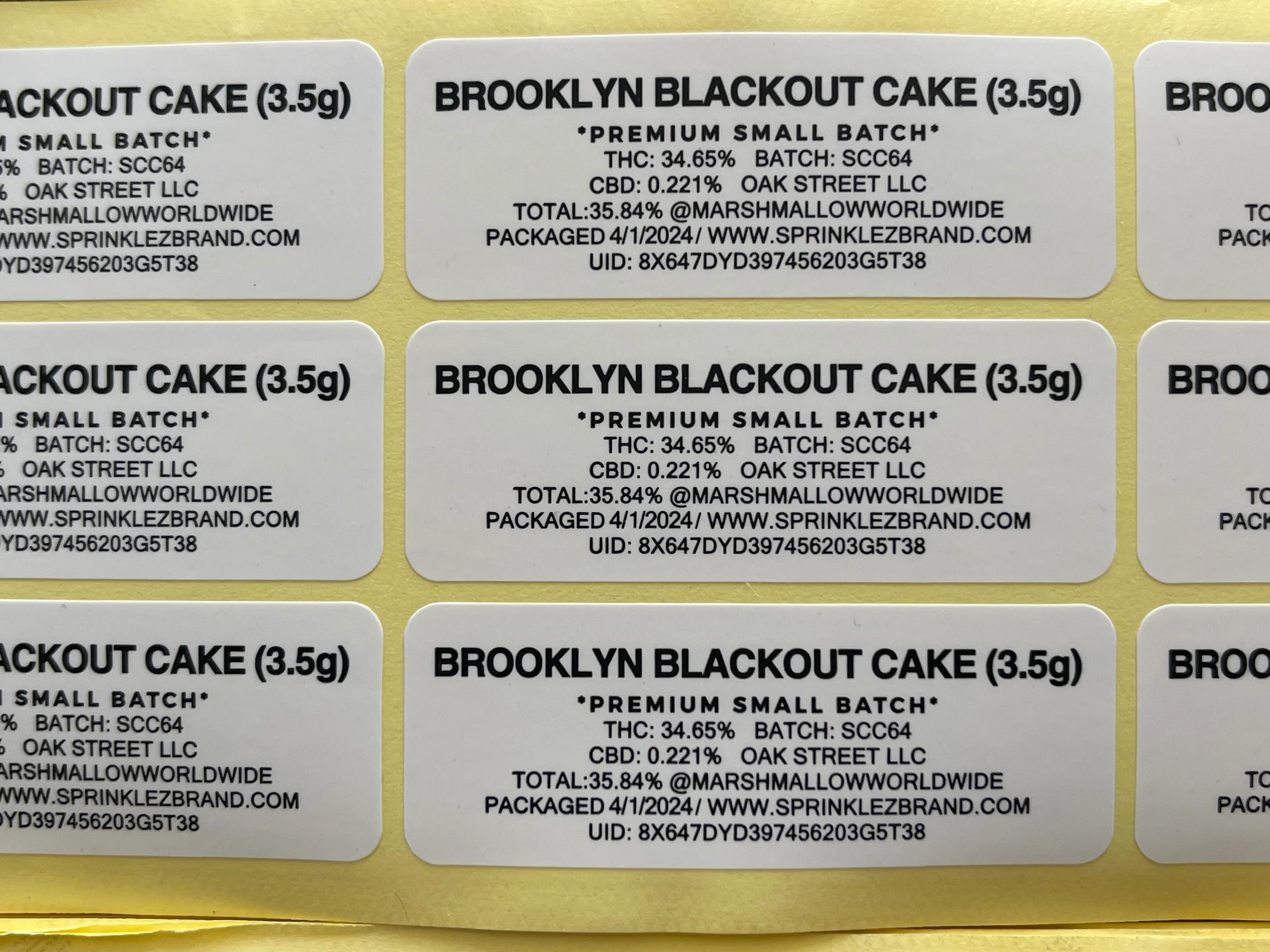Sprinklez Brooklyn Blackout Cake 3.5G Mylar Bags -With stickers and labels - Black Unicorn Hub